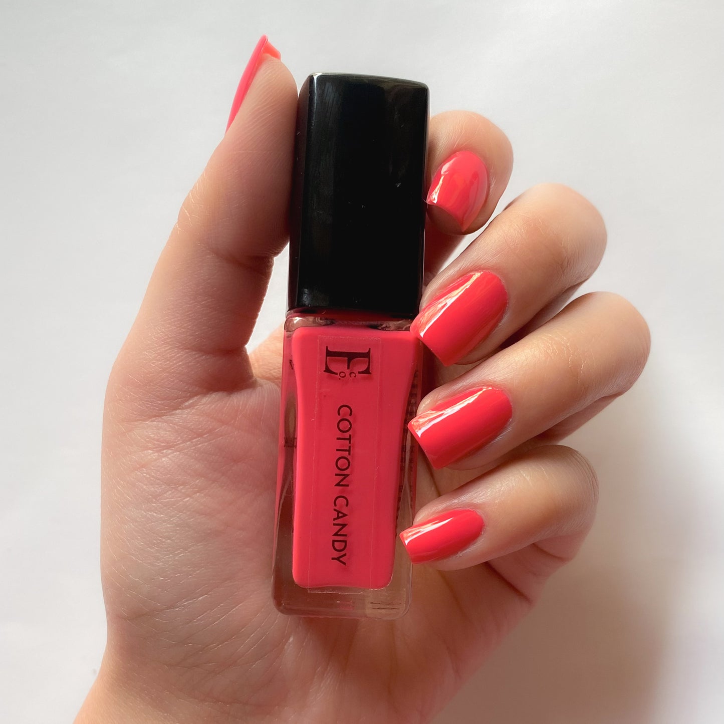 Cotton Candy Vegan Hot Pink Nail Polish – Chip-Resistant, Non-Yellowing, Gel-Like Shine, Long-Lasting