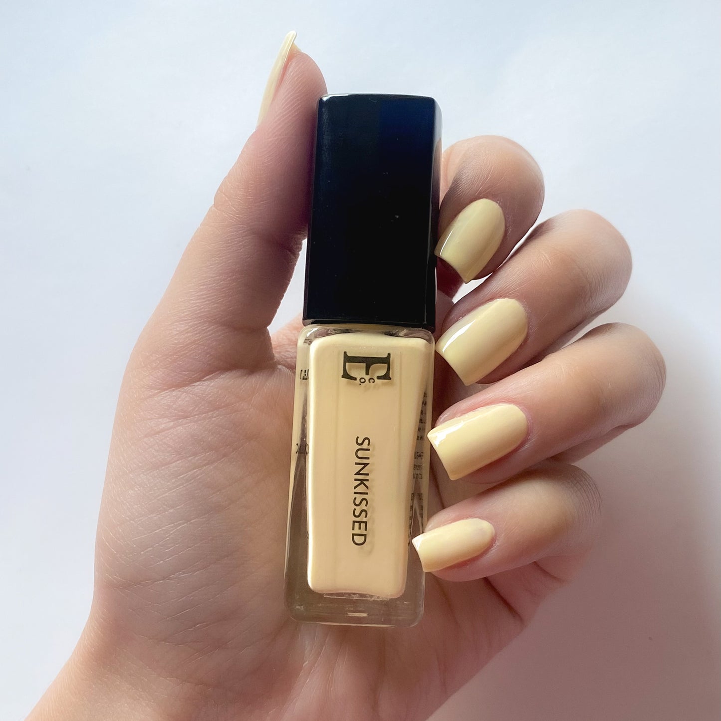 Sunkissed Vegan Pastel Yellow Nail Polish – Chip-Resistant, Gel-Like Shine, Long-Lasting, Strengthens Nails