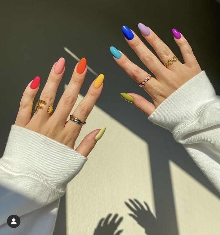 Holi Nails: A Burst of Vibrance for the Festival of Colours