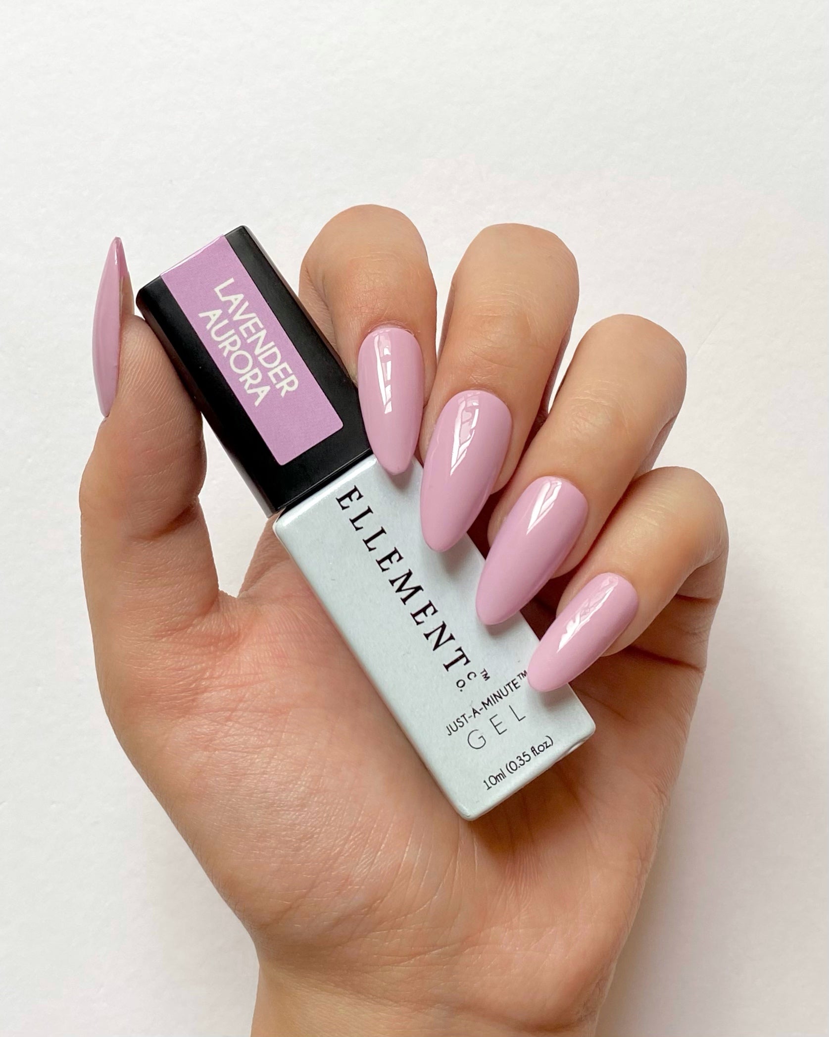 Lavender Aurora Gel Polish – Pastel Purple Shimmer, Streak-Free Application, Long-Lasting, All Nail Types