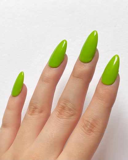 GREEN APPLE SODA GEL POLISH